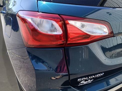 Used 2020 Chevrolet Equinox LT w/ Driver Convenience Package image 14