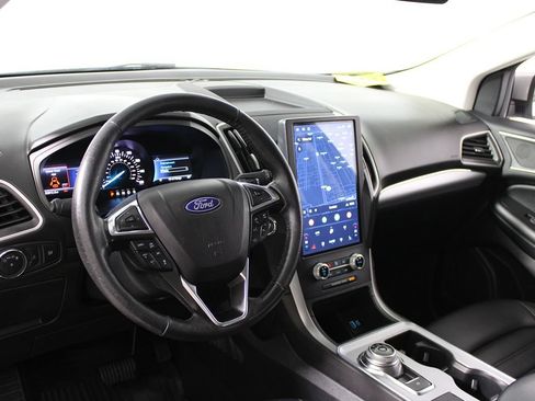 Used 2022 Ford Edge SEL AWD/4WD image 7