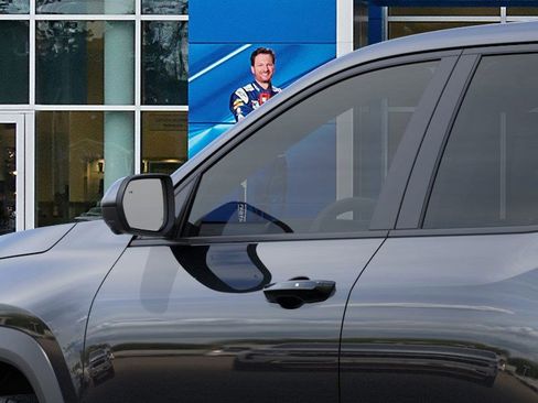 New 2026 Chevrolet Equinox LT image 14