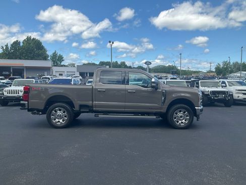 New 2026 Ford F250 Lariat w/ Chrome Package AWD/4WD image 4
