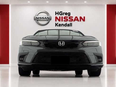 Used 2024 Honda Civic Sport Touring image 5
