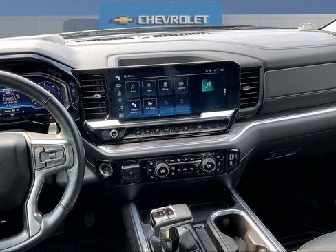 Used 2024 Chevrolet Silverado 1500 LTZ w/ Technology Package RWD image 10