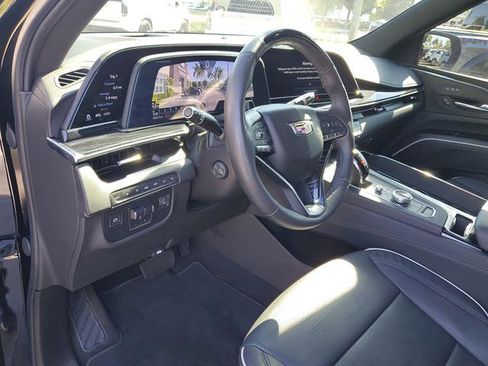 Certified 2023 Cadillac Escalade Sport w/ LPO, ONYX Package AWD/4WD image 60