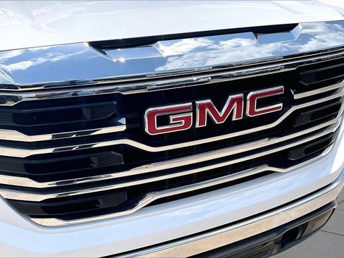 Used 2025 GMC Sierra 1500 SLT RWD image 30