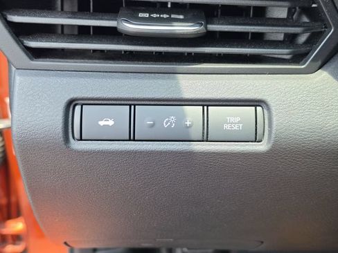 Used 2021 Nissan Altima 2.5 SR w/ SR Premium Package FWD image 37
