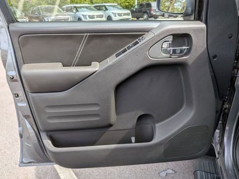 Used 2019 Nissan Frontier PRO-4X w/ Pro-4x Luxury Package image 10