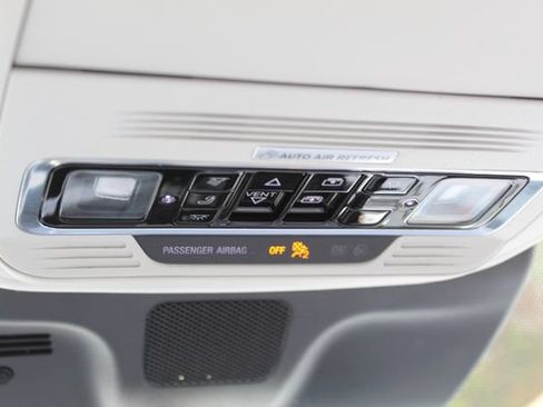 Used 2026 Lincoln Navigator Reserve AWD/4WD image 27