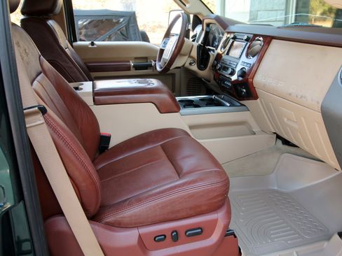 Used 2011 Ford F350 King Ranch w/ FX4 Off Road Pkg image 39