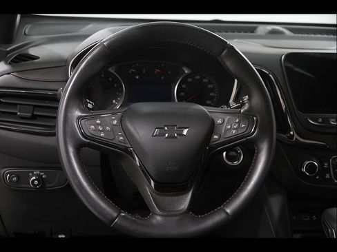 Certified 2022 Chevrolet Equinox RS w/ RS Leather Package AWD/4WD image 7