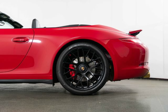 Used 2015 Porsche 911 Carrera 4 GTS AWD/4WD image 13