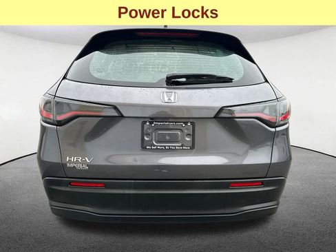 Used 2023 Honda HR-V LX image 11