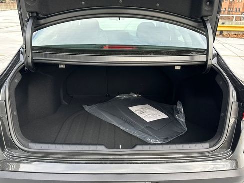 New 2025 Kia K4 LXS image 6