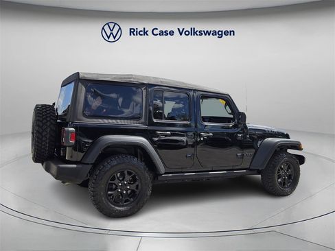 Used 2022 Jeep Wrangler Unlimited Willys image 7