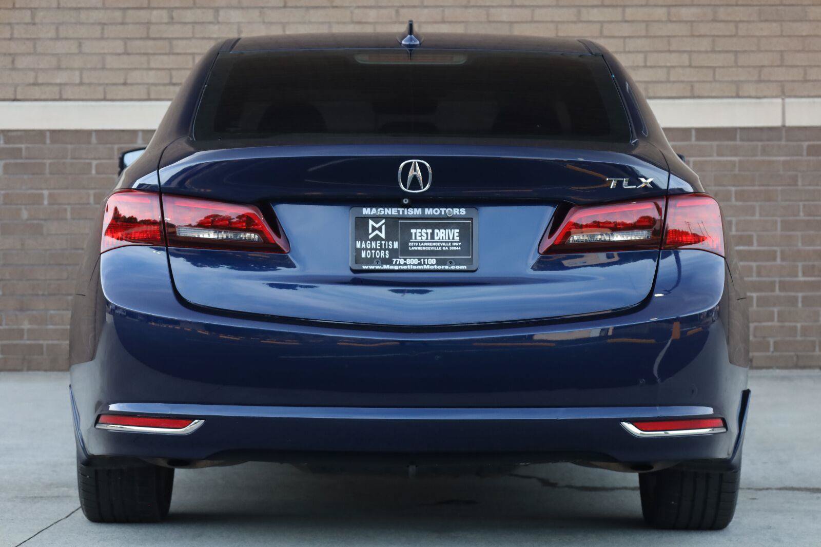 Used 2015 Acura TLX w/ Technology Package FWD image 10