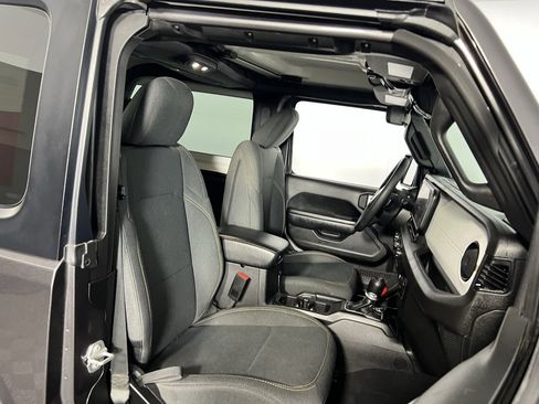 Certified 2024 Jeep Wrangler Sport S image 27