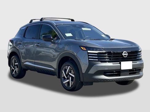 New 2026 Nissan Kicks SV FWD image 5