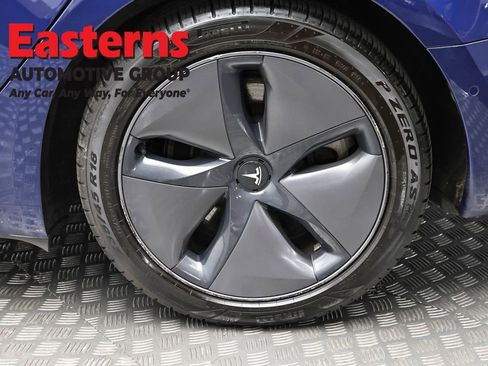 Used 2021 Tesla Model 3 Long Range AWD/4WD image 8