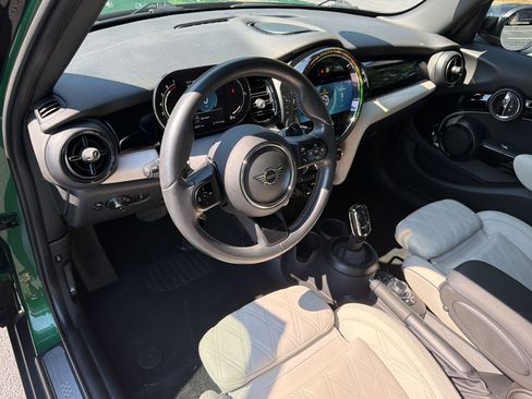 Used 2022 MINI Cooper S w/ Signature Upholstery Package FWD image 4