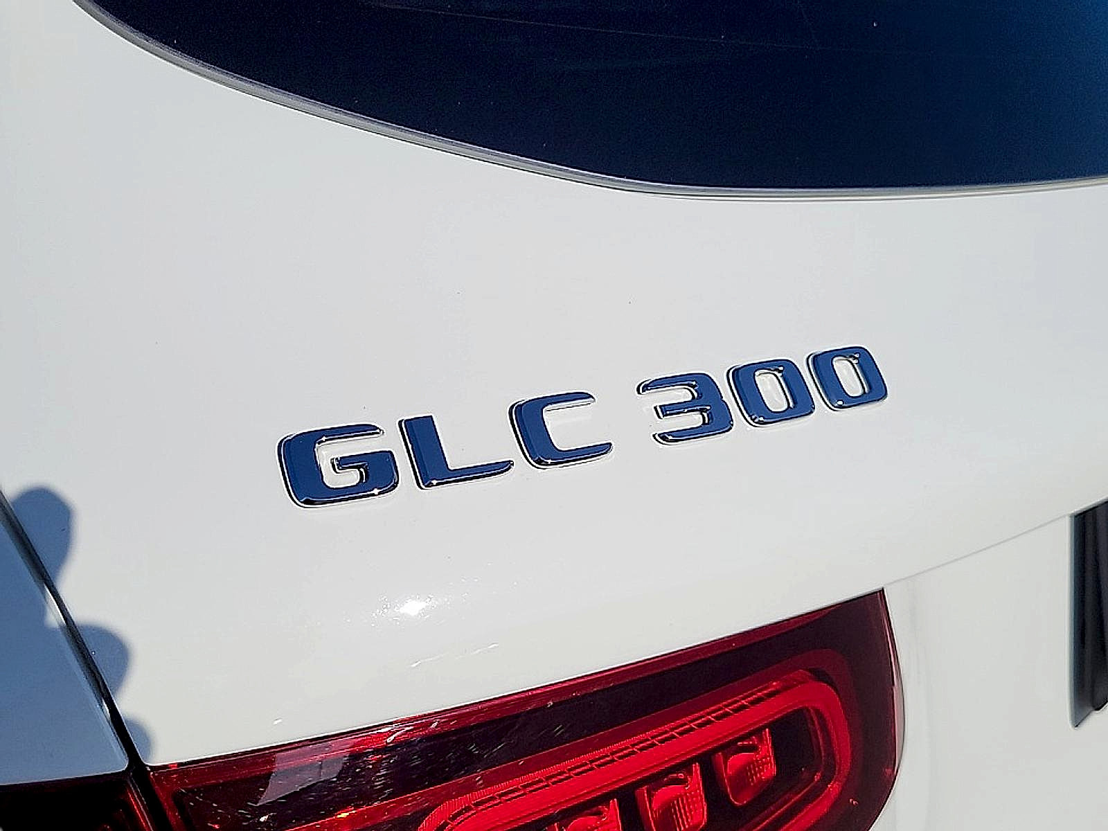 Used 2022 Mercedes-Benz GLC 300 4MATIC image 30
