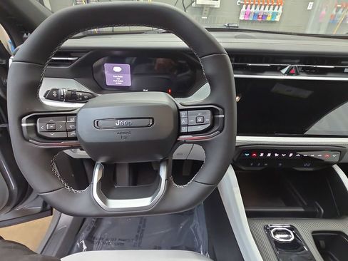New 2026 Jeep Cherokee Laredo AWD/4WD image 16