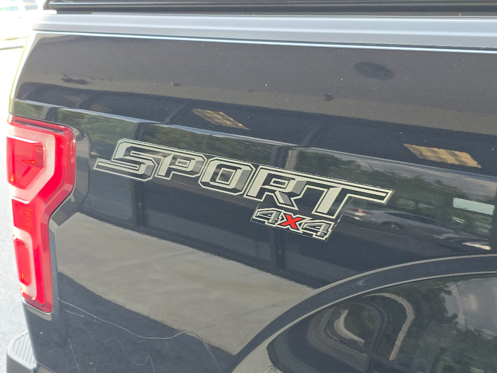 Used 2019 Ford F150 XLT w/ Equipment Group 302A Luxury AWD/4WD image 2