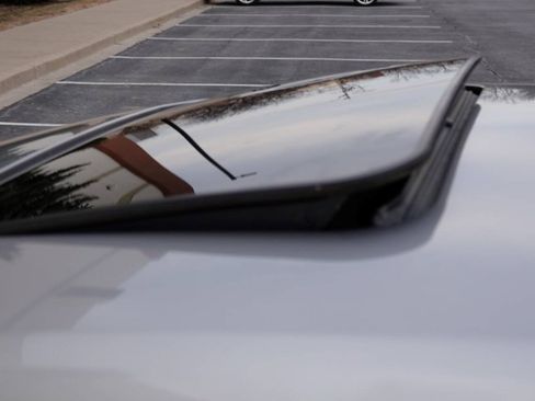 Used 2012 Volkswagen Passat TDI SE FWD image 48