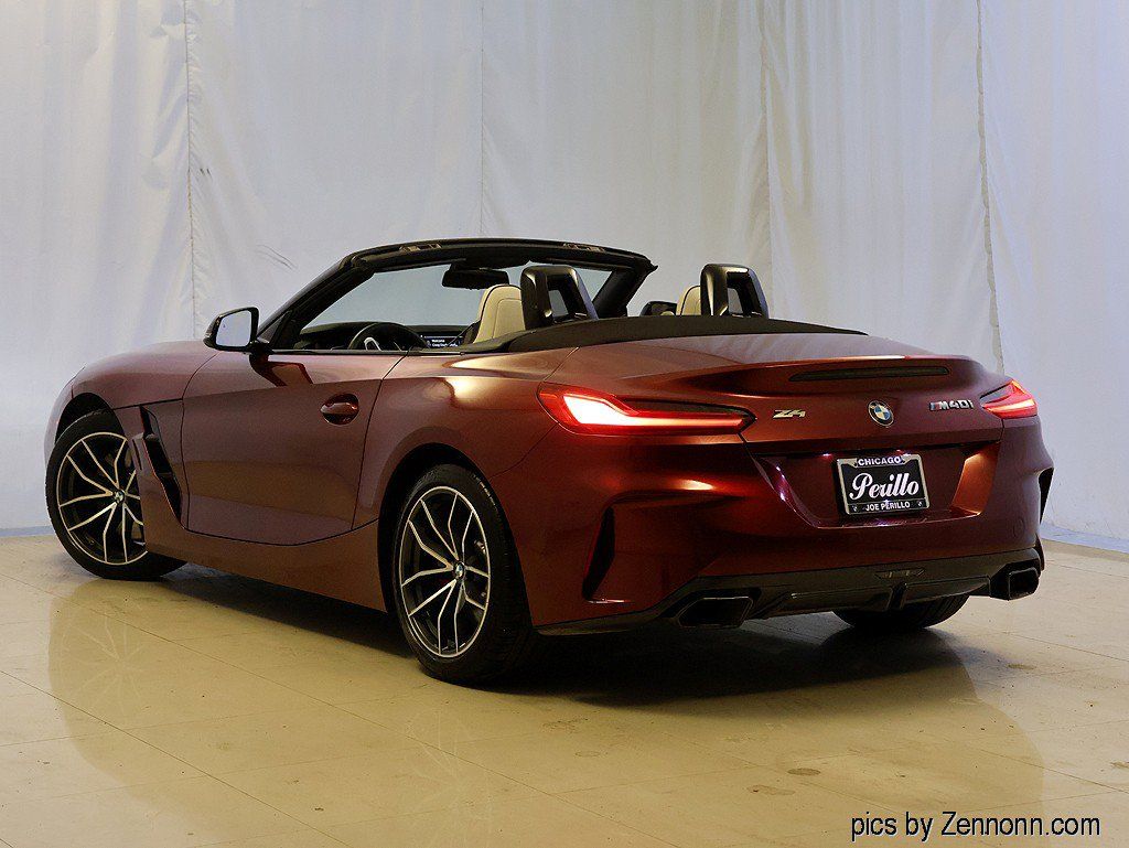 Used 2024 BMW Z4 M40i w/ Premium Package RWD image 9