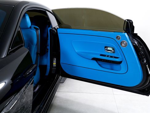 Used 2025 Rolls-Royce Spectre Black Badge w/ Spectre Enhancement Package image 11