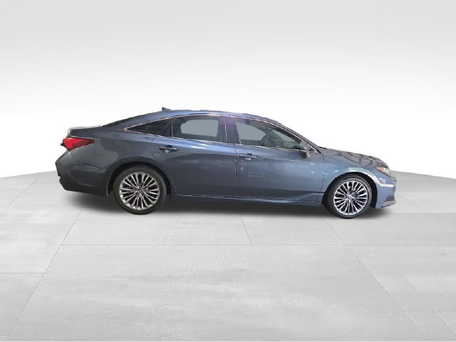 Used 2019 Toyota Avalon Limited w/ Advanced Safety Package FWD image 7