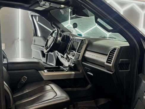 Used 2019 Ford F250 Platinum w/ Platinum Ultimate Package image 10