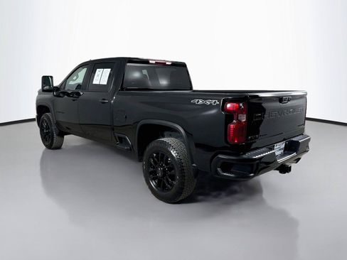 Used 2025 Chevrolet Silverado 2500 Custom w/ Custom Value Package AWD/4WD image 7
