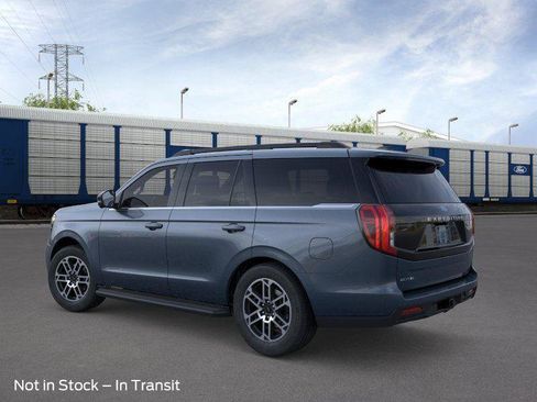 New 2026 Ford Expedition Active RWD image 4