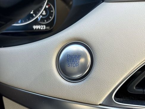 Used 2020 Hyundai Palisade Limited image 19