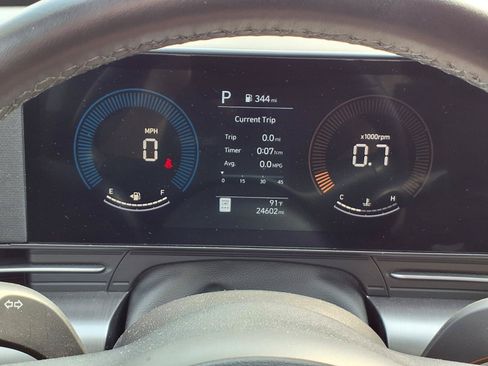Used 2025 Hyundai Kona SEL AWD/4WD image 17