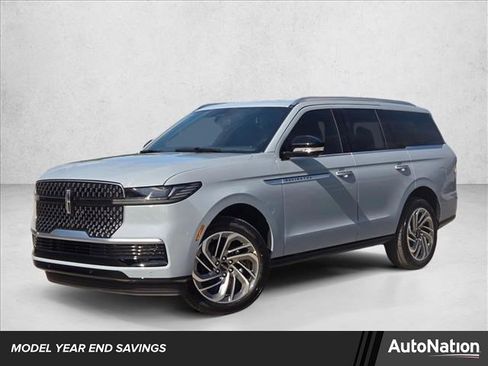 New 2025 Lincoln Navigator Reserve image 1