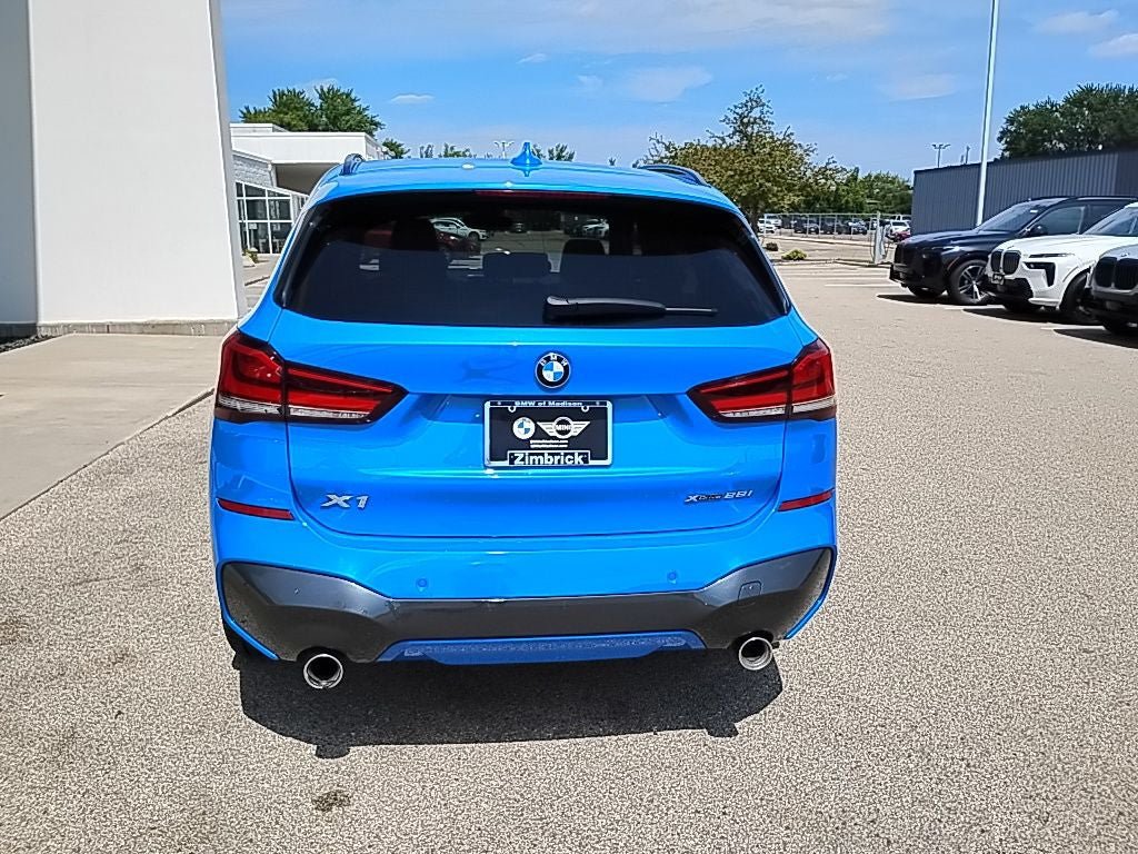 Used 2020 BMW X1 xDrive28i w/ Premium Package AWD/4WD image 4