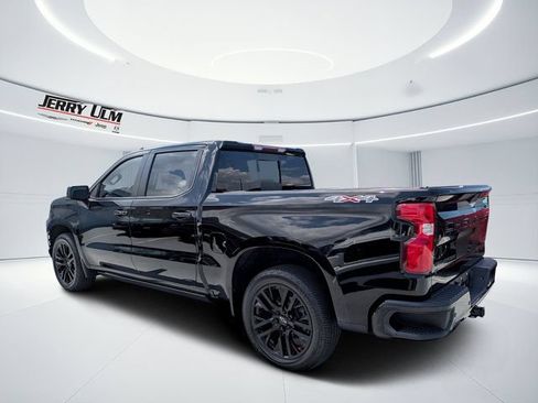 Used 2021 Chevrolet Silverado 1500 RST w/ Rally Edition AWD/4WD image 5