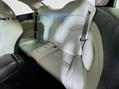 Used 2011 INFINITI G37 Convertible w/ Premium Pkg RWD image 28
