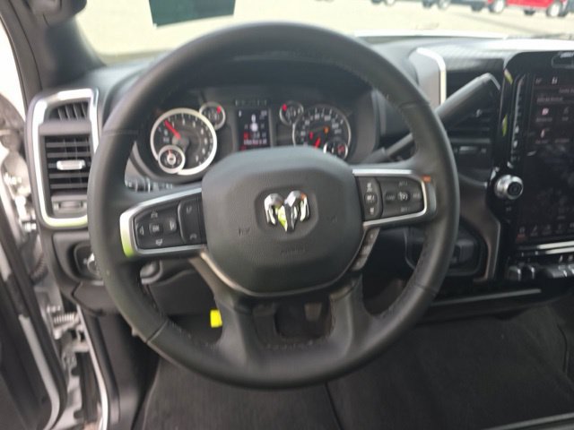 Used 2026 RAM 2500 Big Horn AWD/4WD image 5