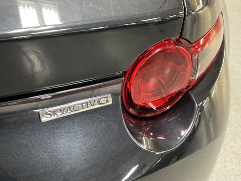 Used 2023 MAZDA MX-5 Miata Grand Touring image 8