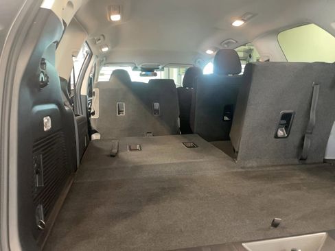 Used 2023 Subaru Ascent Premium image 20