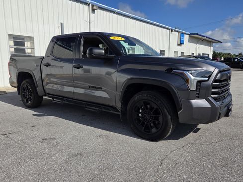 Used 2024 Toyota Tundra SR5 AWD/4WD image 7