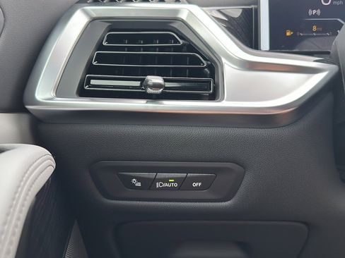 New 2026 BMW X5 sDrive40i w/ M Sport Package image 26