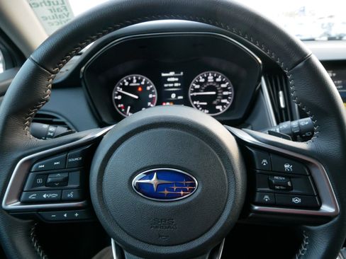 Used 2025 Subaru Outback Premium image 25