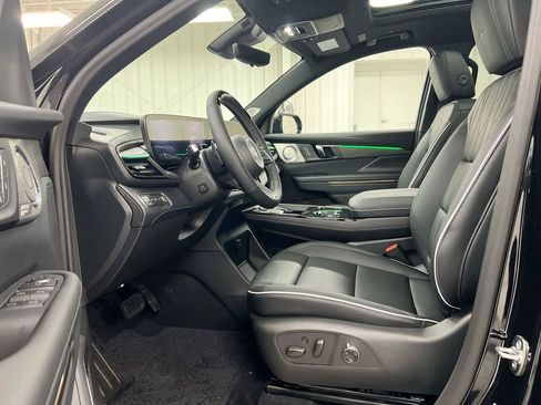 New 2026 Buick Enclave Avenir w/ Super Cruise Package image 20