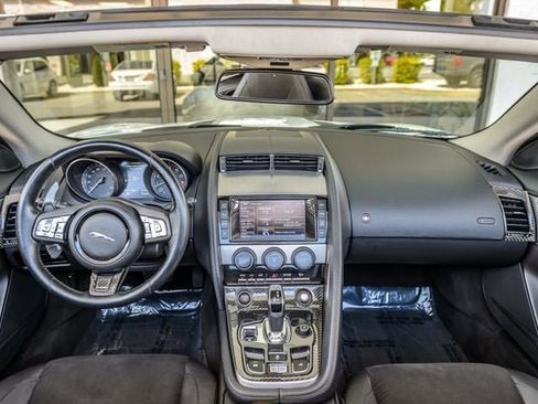 Used 2014 Jaguar F-TYPE Convertible image 3