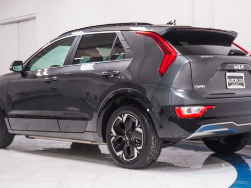 Used 2024 Kia Niro Wind FWD image 4