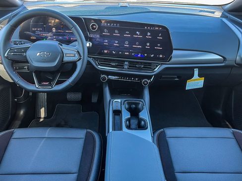 New 2026 Chevrolet Equinox EV RS image 11