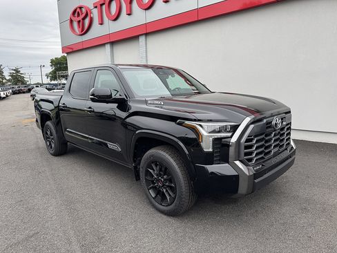 New 2026 Toyota Tundra Platinum AWD/4WD image 4