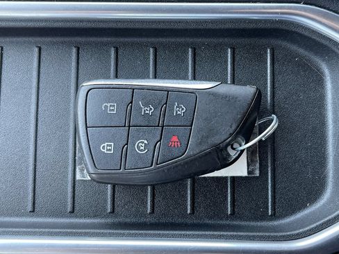 Used 2021 GMC Yukon Denali w/ Denali Ultimate Package AWD/4WD image 46